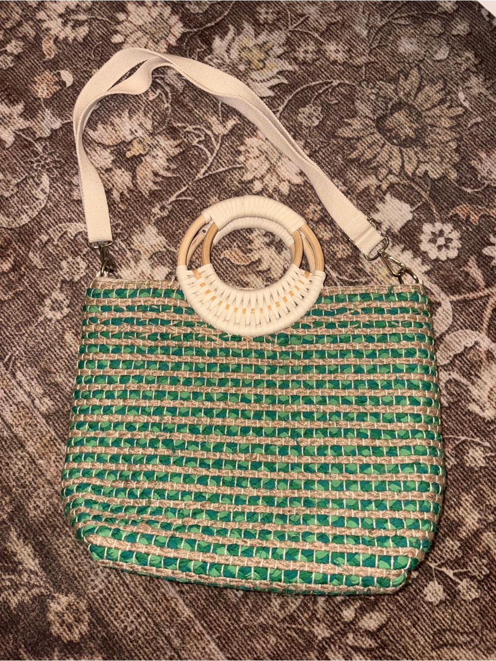 Green and Cream Woven Tote with Circular Handles